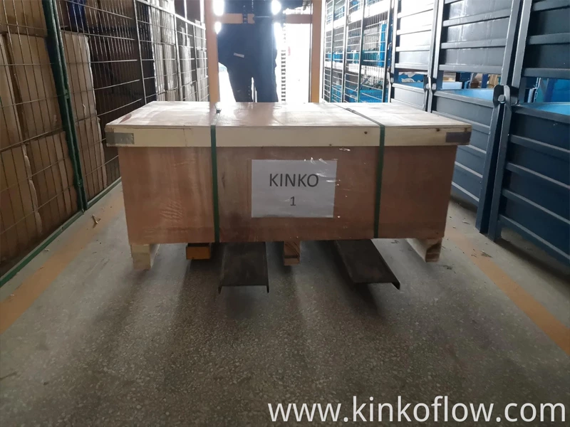 CF8 Pneumatic Flange Three-way Ball Valve